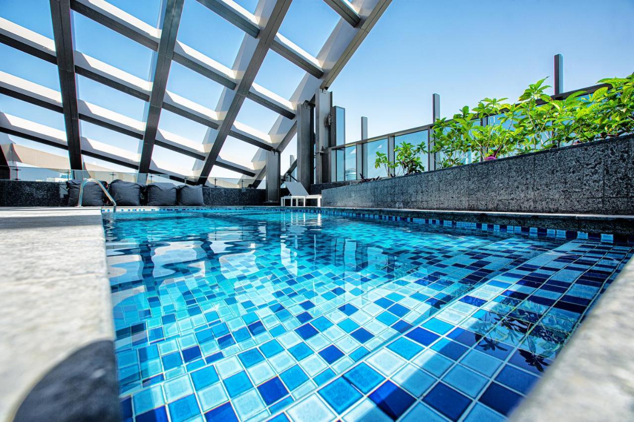5 Star Sparkle Tower By Swarovski, Dubai Marina Bagian luar foto