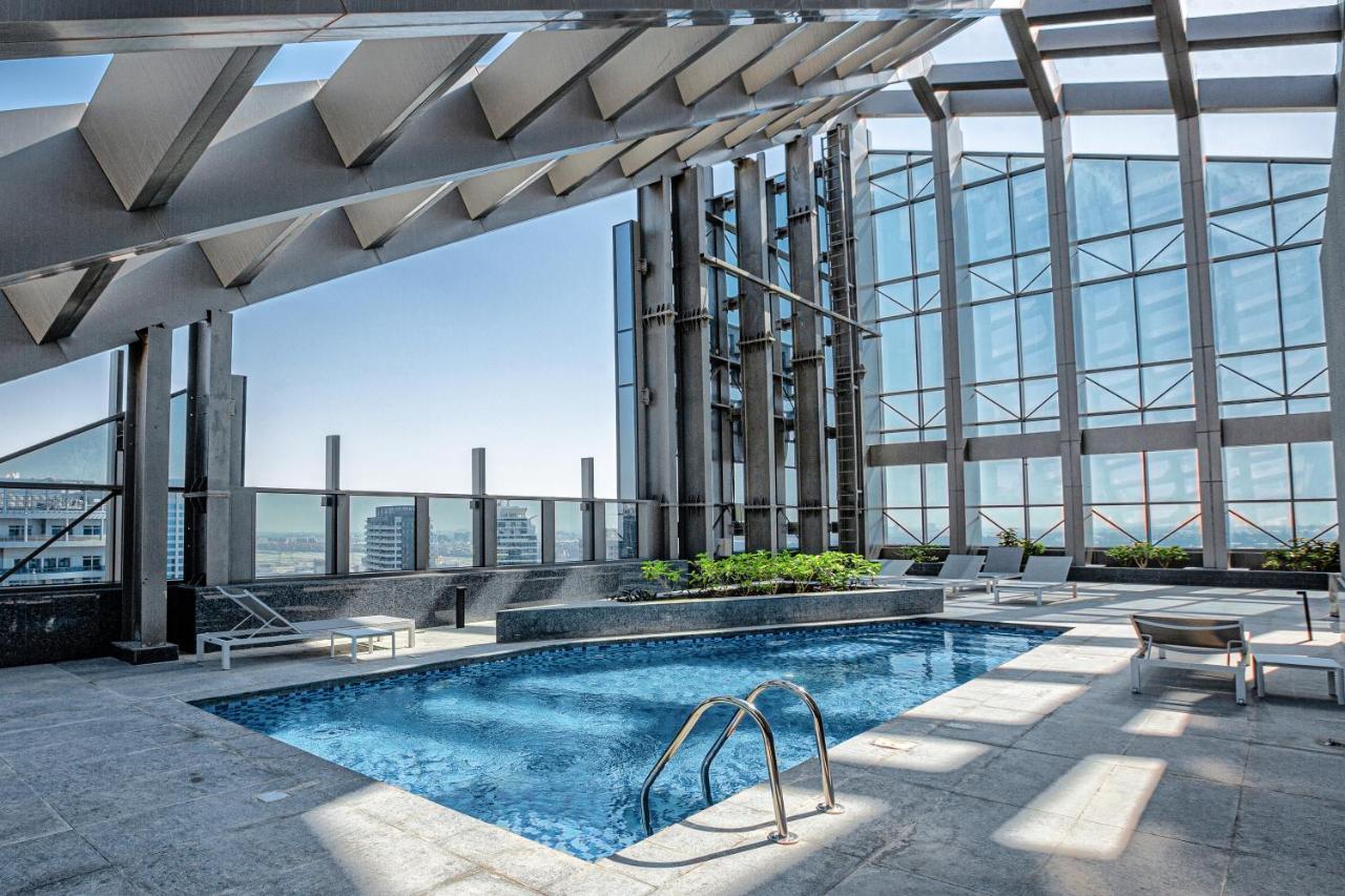 5 Star Sparkle Tower By Swarovski, Dubai Marina Bagian luar foto