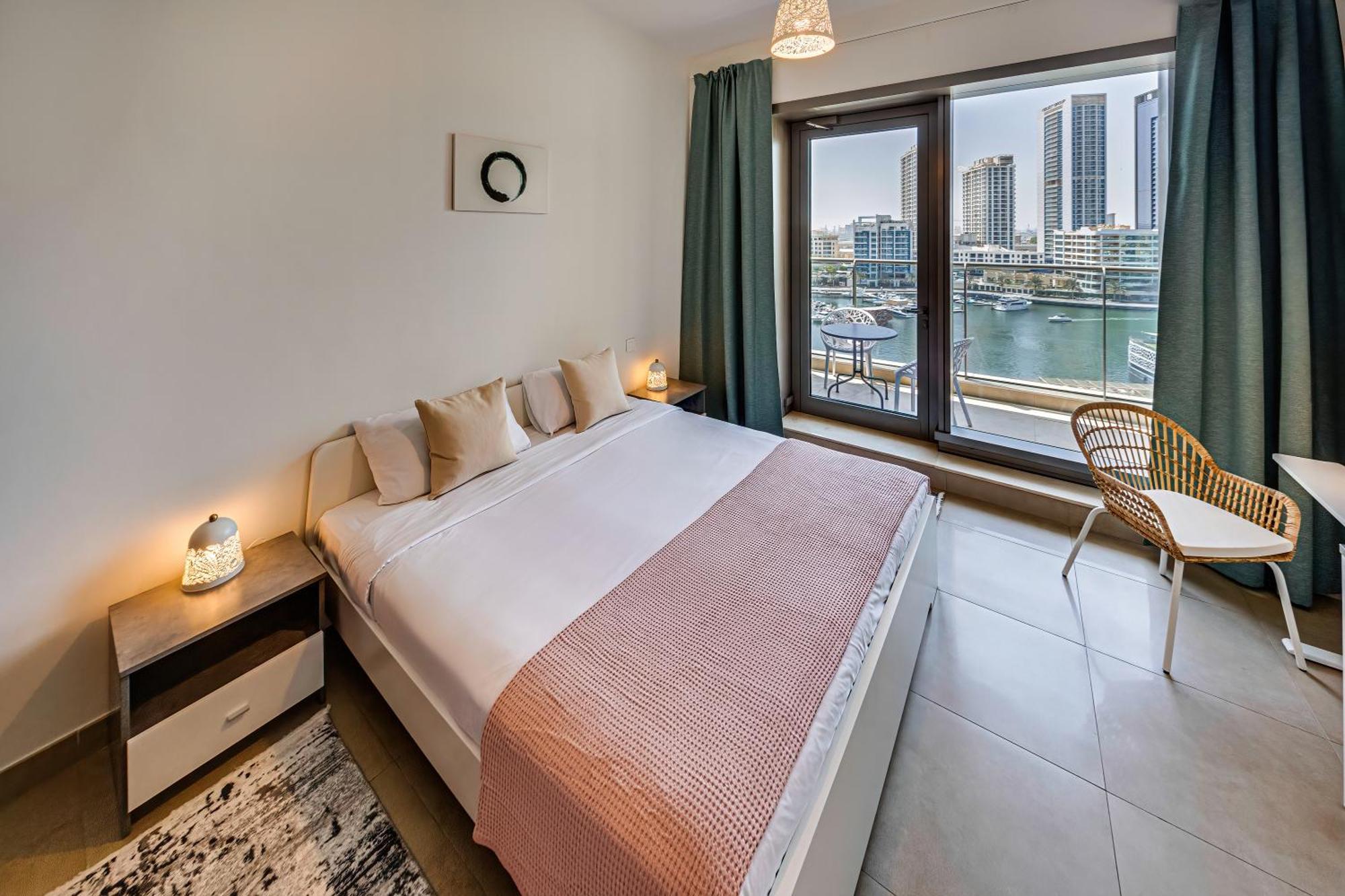 5 Star Sparkle Tower By Swarovski, Dubai Marina Bagian luar foto